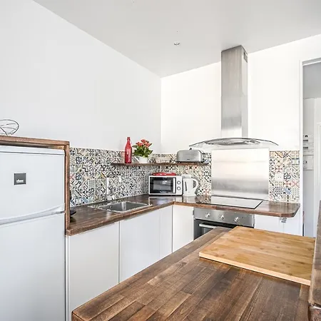 Quelin Apartment